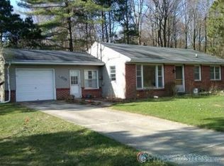 13089 Frost Rd, Hemlock, MI 48626