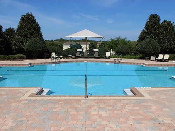 4th image of 332 Giovani Blvd
