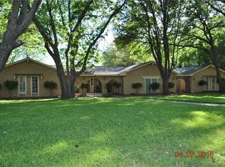 1206 Green Hills Rd, Duncanville, TX 75137