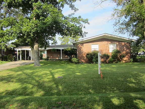 2nd image of 327 Clairmont Dr