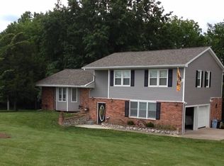 7102 W Elizabeth St, Columbia, MO 65202