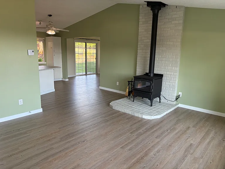 16775 NE Fairview Dr — Photo 7