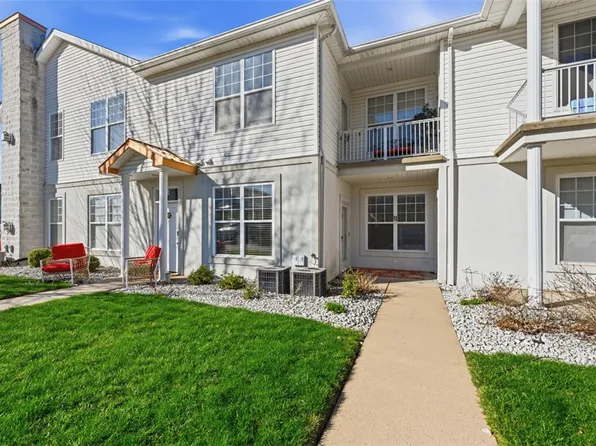 217 Adams Pointe Blvd Unit 11, Mars, PA 16046