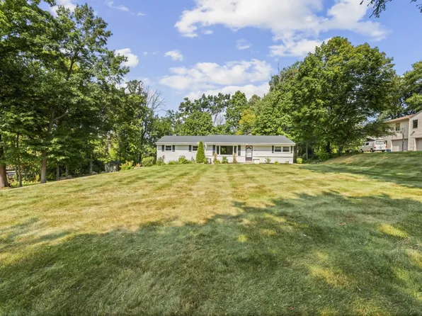 14330 Forest View LANE, Brookfield, WI 53005