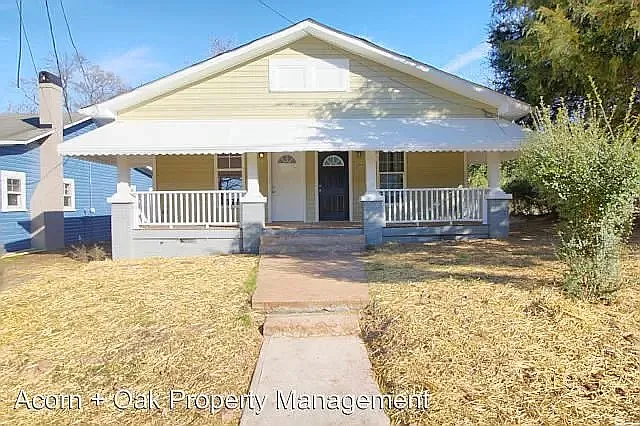 2 bed, 800 sqft, $1,300 — Photo 1