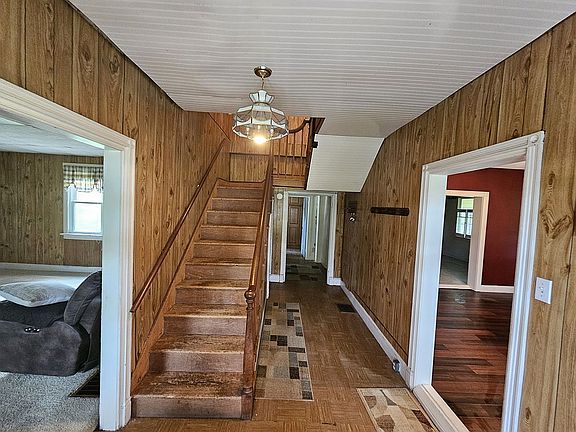 5th image of 154 Lintner Rd