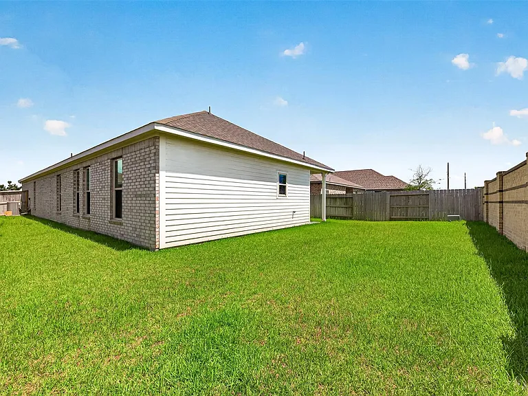 10726 Sky Creek Ln — Photo 42