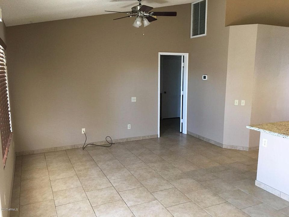 1st image of 20418 N 32nd Ln