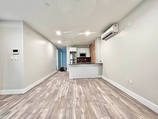 4th image of 1200 Bedford Ave #A