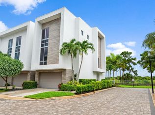 1711 NW 42nd Dr, Boca Raton, FL 33431