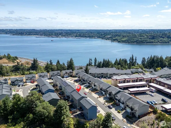 1941 Hardway Lane, Bremerton, WA 98312