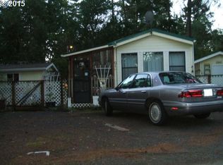 61 Outer Dr, Florence, OR 97439