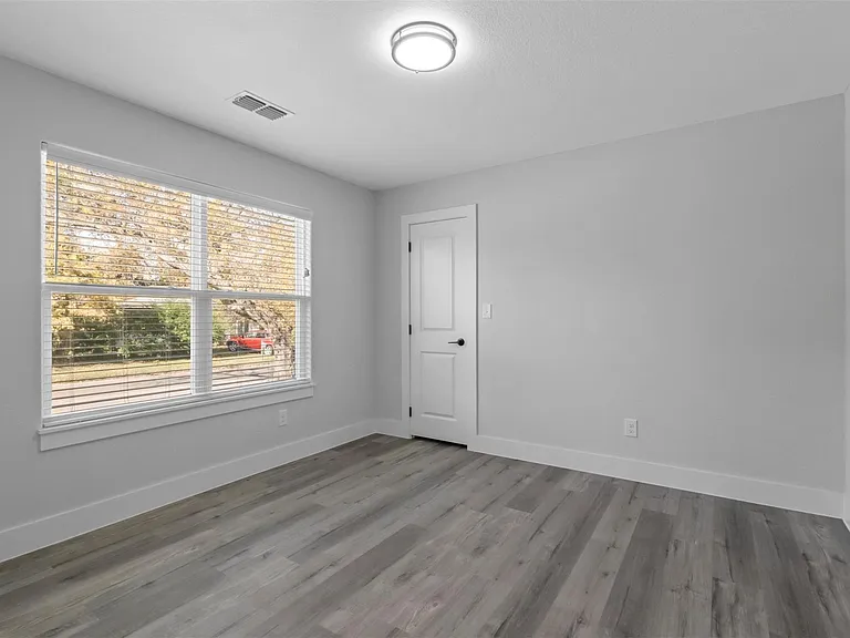 514 N Rusk Ave #516 — Photo 10