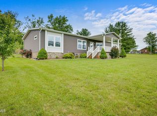 837 Stanley Valley Rd, Rogersville, TN 37857