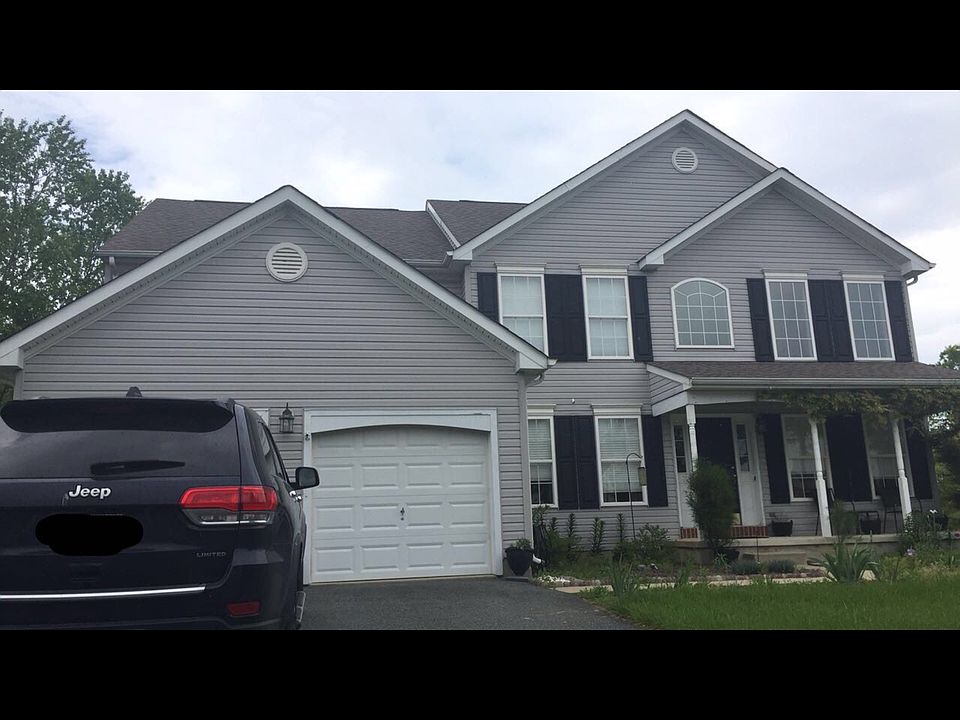 1st image of 752 Slate Hill Dr