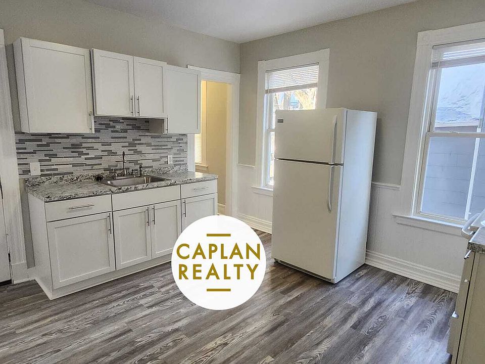 1st image of 114 Cedar Hill Ave #1CL