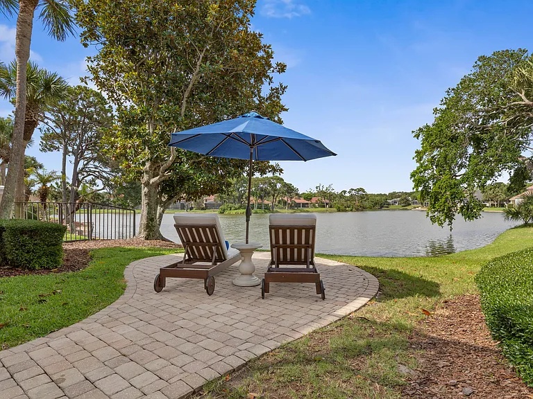 16 Marbella Ct — Photo 4