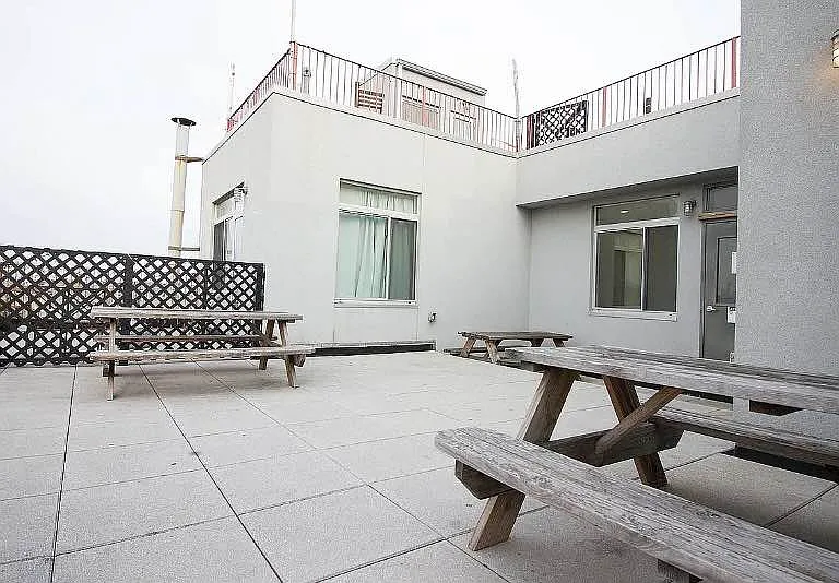 184 Noll St #3C — Photo 4