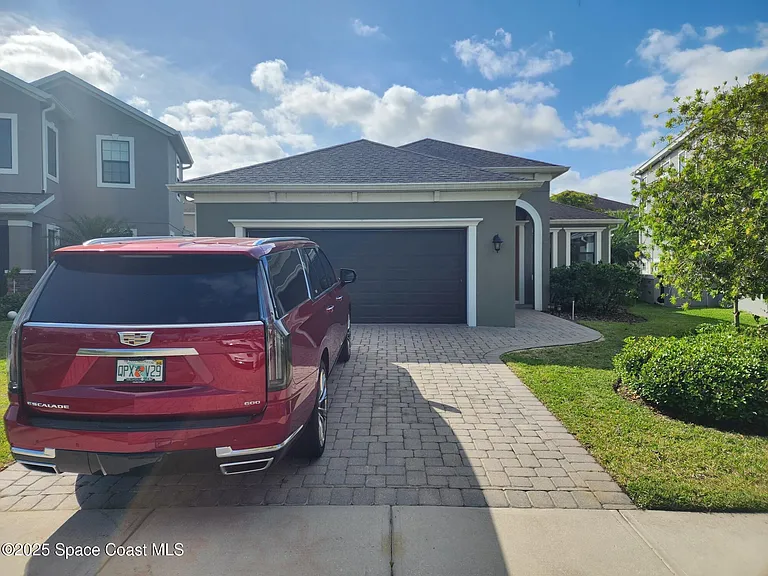 2882 Amethyst Way — Photo 2