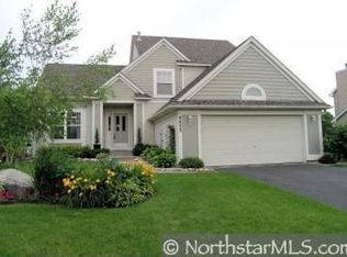 8833 Queensland Ln N, Maple Grove, MN 55311