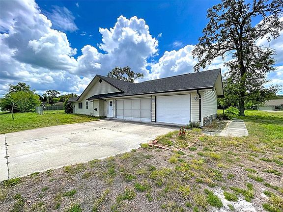 3rd image of 2360 Sutton Pl