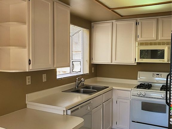 3rd image of 19832 Sandpiper Pl Unit 59