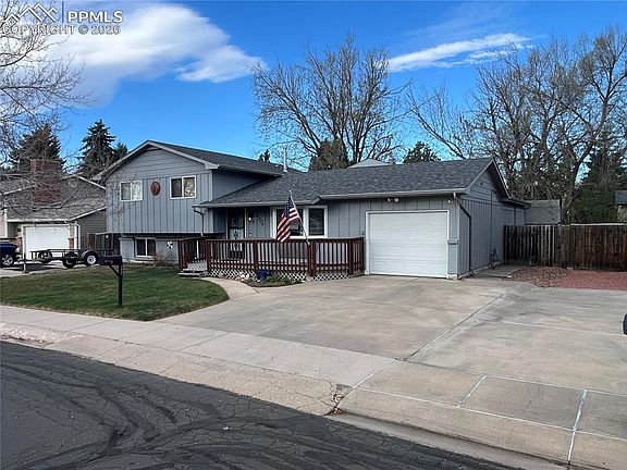 3rd image of 2826 Shady Dr