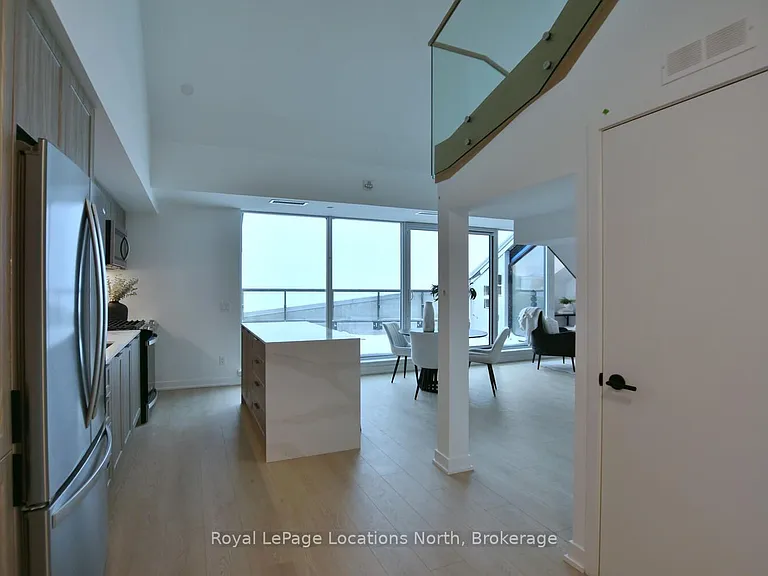 31 Huron St #603 — Photo 11