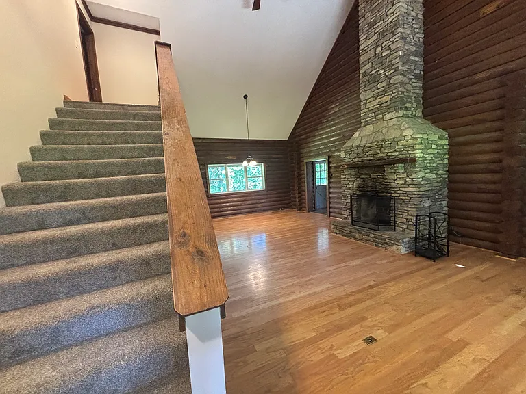 3109 Heritage Ct — Photo 15
