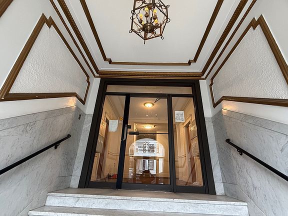 4th image of 22 Orkney Rd APT 5