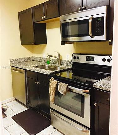 4th image of 545 NW 136th St