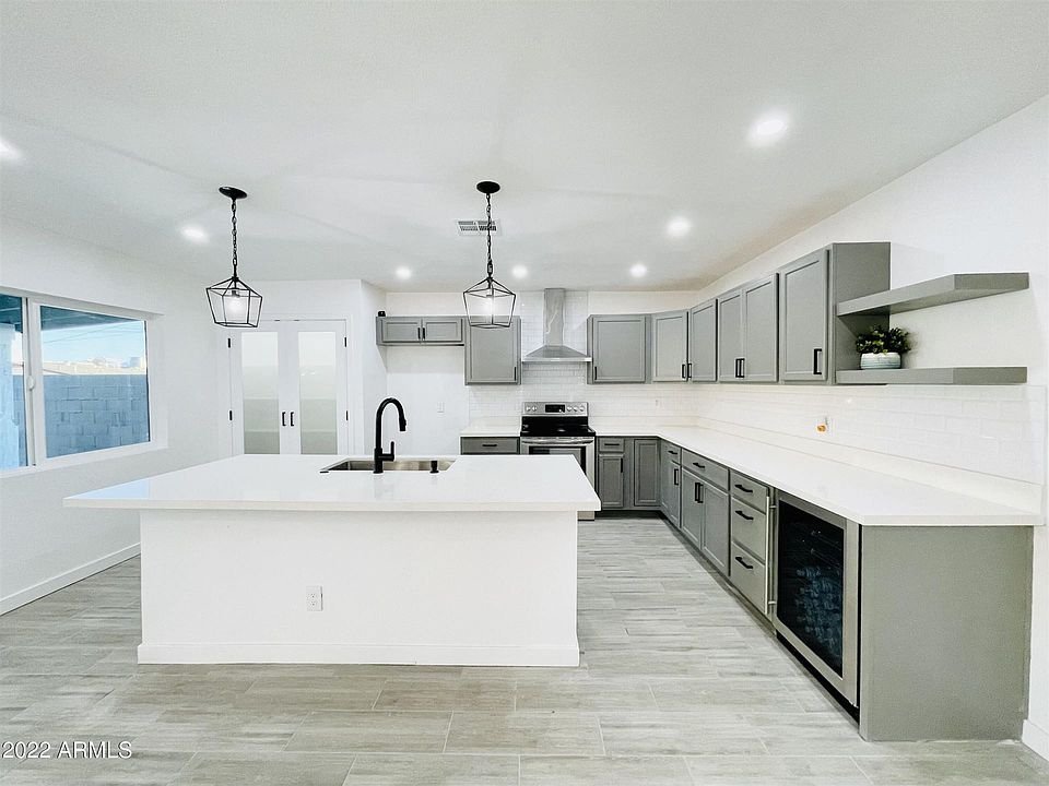1st image of 439 N 111th Pl