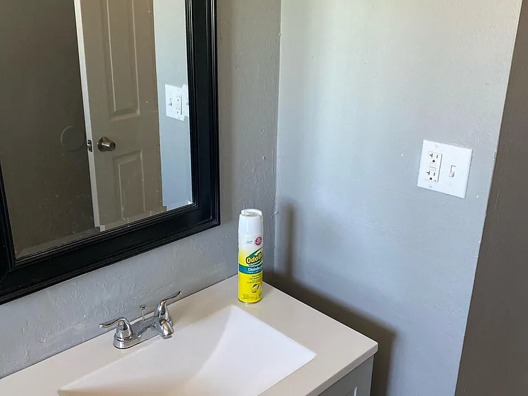 4824 E Hedges Ave #C — Photo 13
