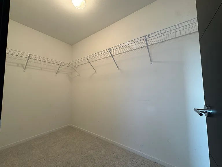 Walk in closet