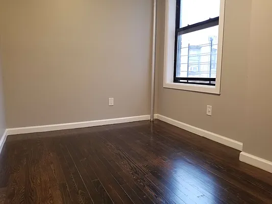 Rented by Bruma Realty LLC | media 15