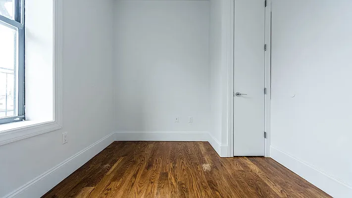 Rented by Nooklyn NYC LLC | media 33