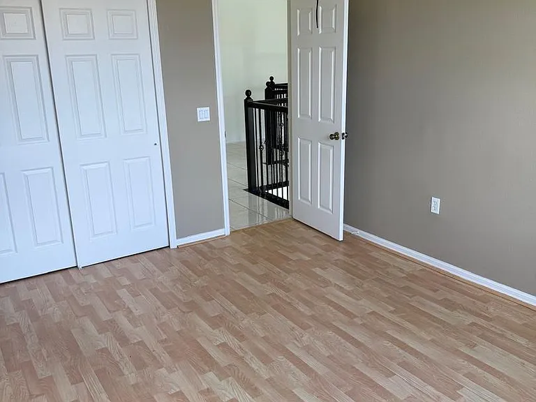 13406 Meadow Bay Loop — Photo 23