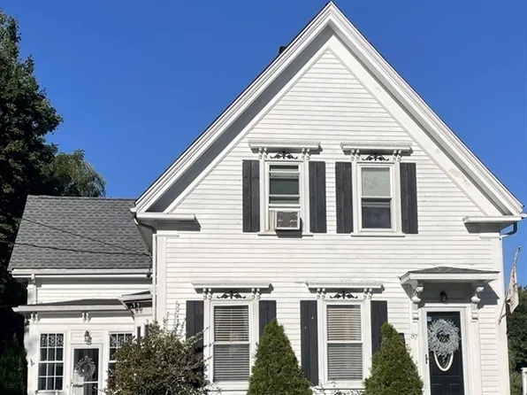 87 Harvard St, Whitman, MA 02382