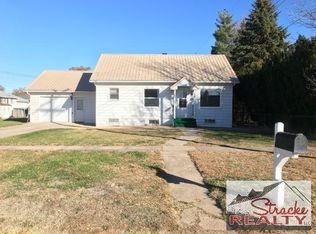 314 E John St, Oneill, NE 68763