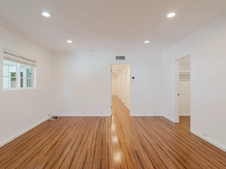 17419 Blackhawk St — Photo 45