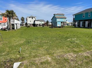 4125 Las Palmas St, Galveston, TX 77554