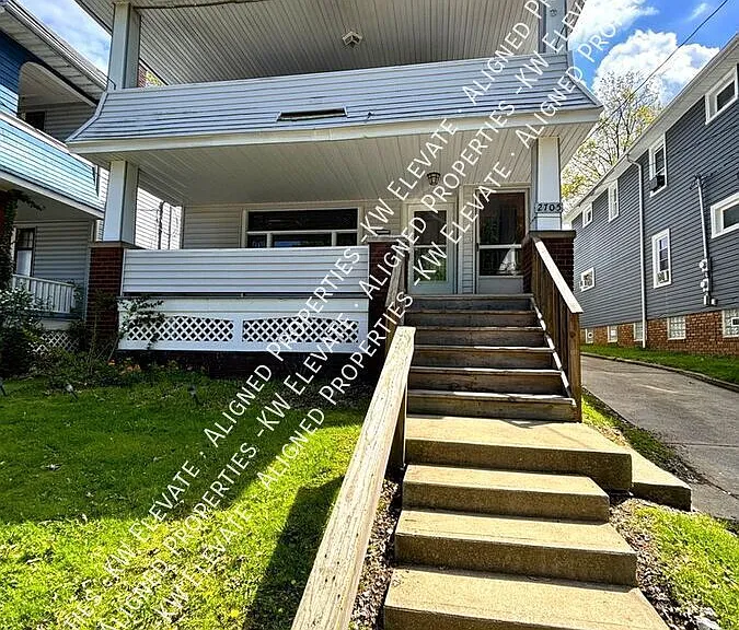 2705 Natchez Ave #LOWER — Photo 1