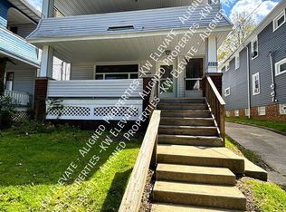 2705 Natchez Ave, Cleveland, OH 44109
