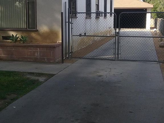 2nd image of 238 E 11th St #238