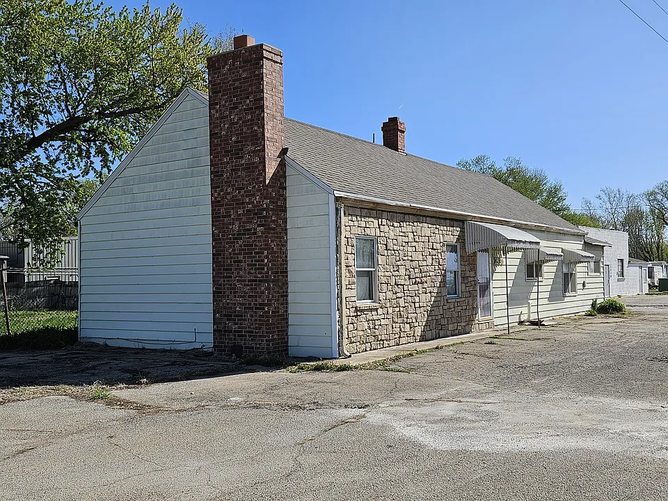 7530 NW US Highway 24