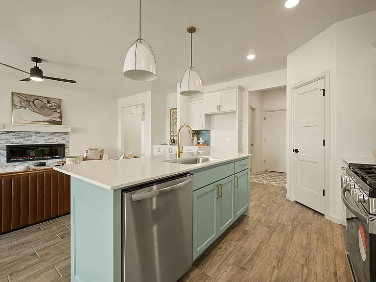 5017 Misty Wood Ln — Photo 13