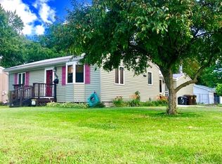 300 E 11th St, Rock Falls, IL 61071