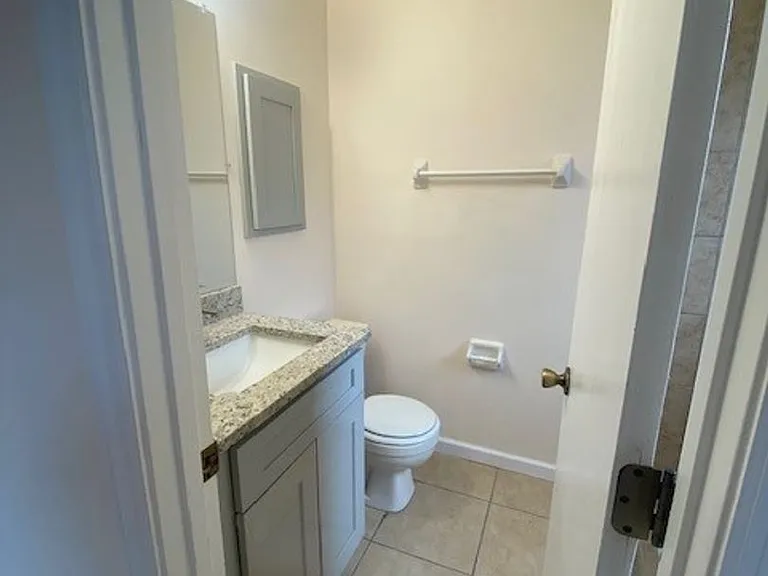 19 Woodston Ln — Photo 21