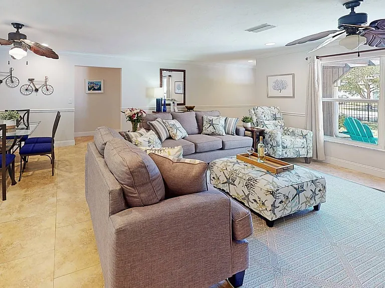 5511 Avenida Del Mare — Photo 8