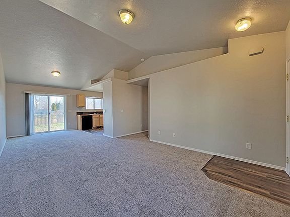 2nd image of 1002 S Ahsahka Ave